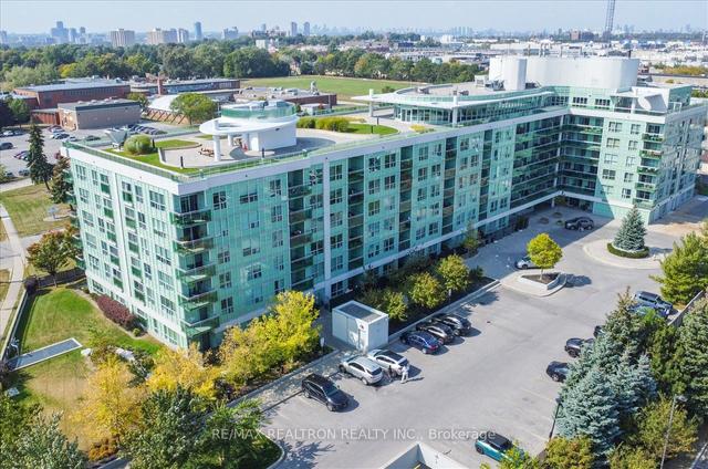 618 - 60 Fairfax Cres, Condo with 2 bedrooms, 1 bathrooms and 1 parking in Toronto ON | Image 12