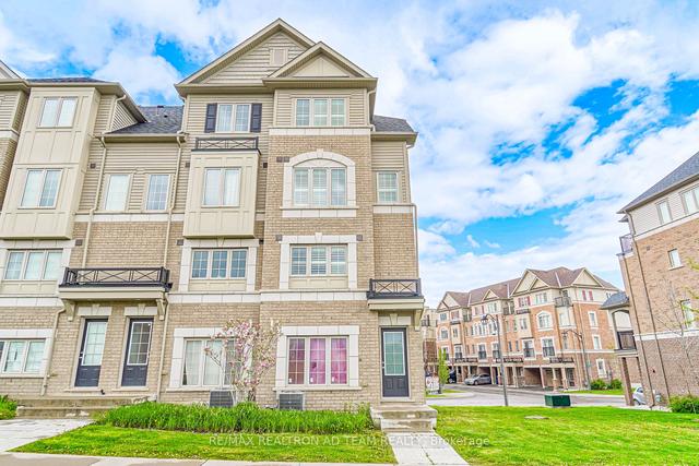2364 Chevron Prince Path, Townhouse with 4 bedrooms, 3 bathrooms and 2 parking in Oshawa ON | Image 23