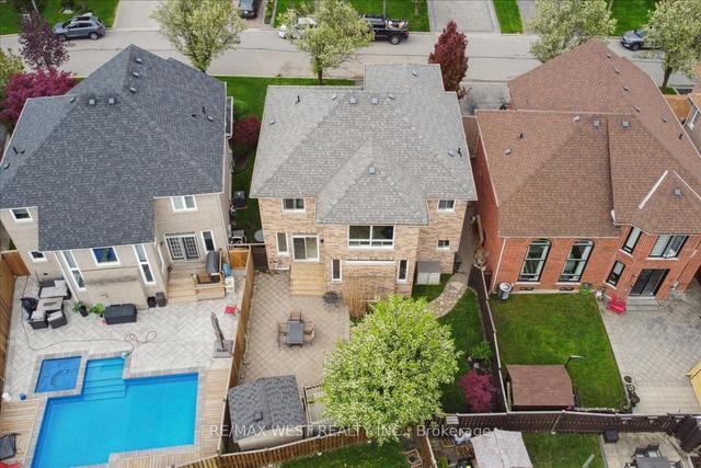 60 Rota Cres, House detached with 4 bedrooms, 4 bathrooms and 4 parking in Vaughan ON | Image 19