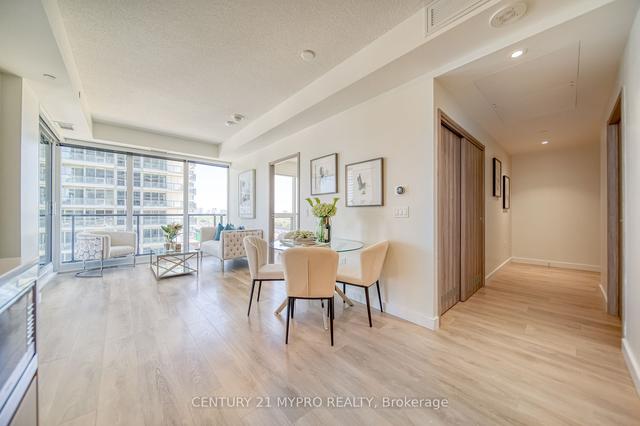 812 - 85 Mcmahon Dr, Condo with 2 bedrooms, 2 bathrooms and 1 parking in Toronto ON | Image 12