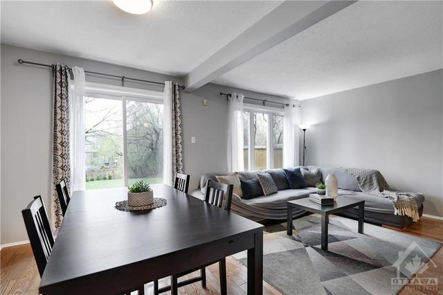 33 Forestlane Private, Townhouse with 3 bedrooms, 2 bathrooms and 2 parking in Ottawa ON | Image 11