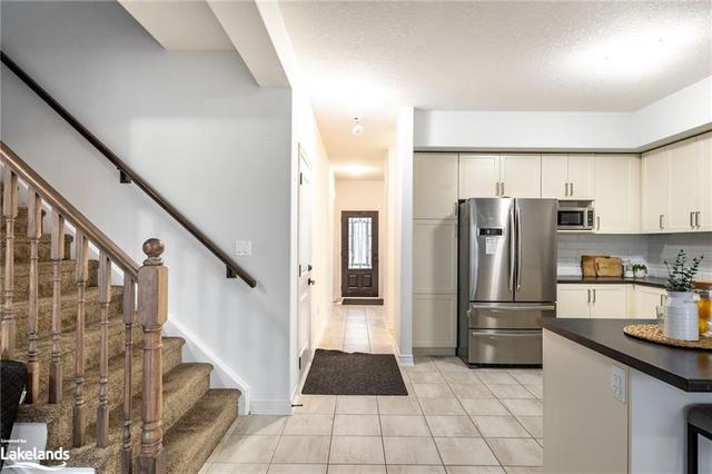 27 Woodstream Drive, House detached with 3 bedrooms, 2 bathrooms and 4 parking in Huntsville ON | Image 32