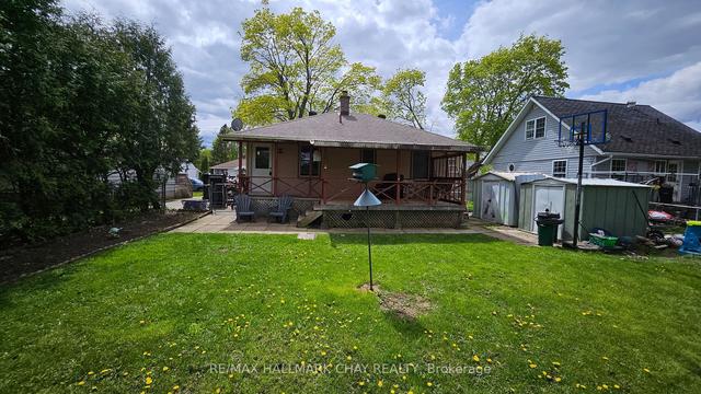 9 Newton St, House detached with 2 bedrooms, 2 bathrooms and 2 parking in Barrie ON | Image 37