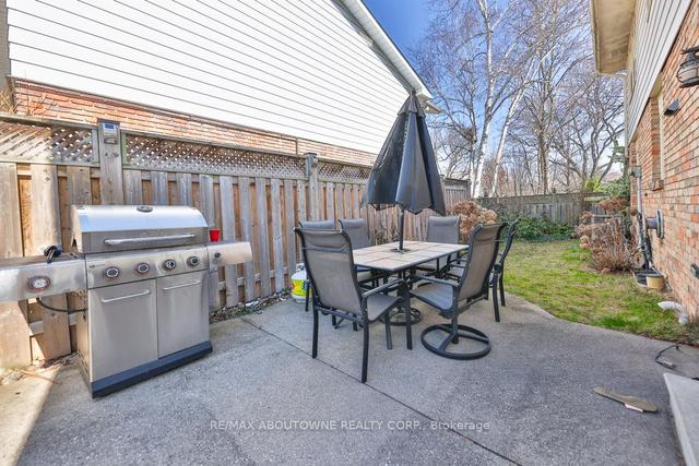 4511 Tremineer Ave, House detached with 4 bedrooms, 4 bathrooms and 6 parking in Burlington ON | Image 33