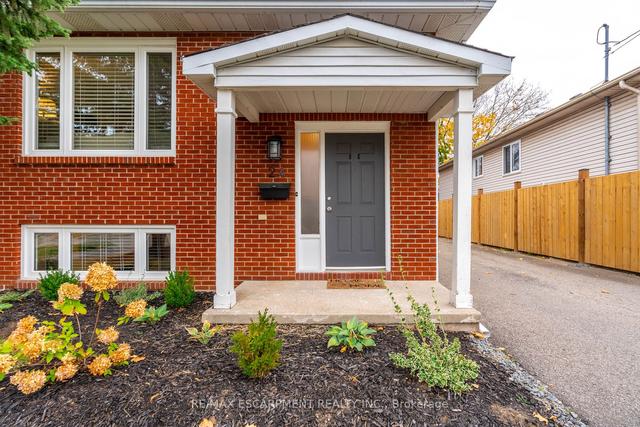 24 Augusta Ave, House detached with 3 bedrooms, 2 bathrooms and 3 parking in St. Catharines ON | Image 23