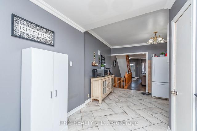 141 Prescott Ave, House semidetached with 3 bedrooms, 2 bathrooms and 1 parking in Toronto ON | Image 9