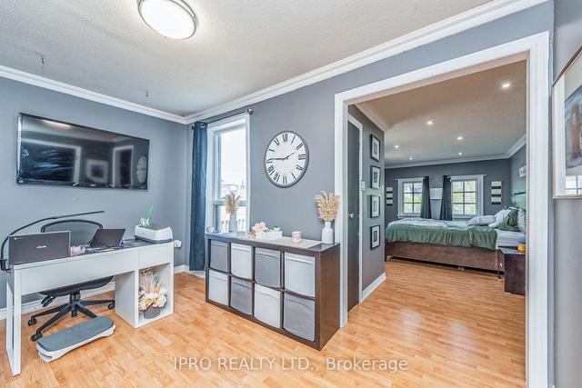 141 Prescott Ave, House semidetached with 3 bedrooms, 2 bathrooms and 1 parking in Toronto ON | Image 16