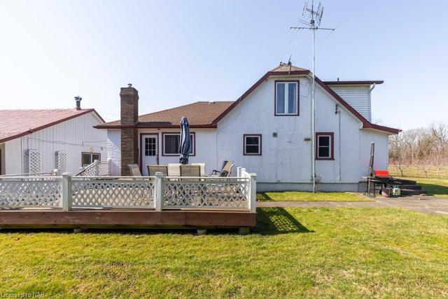 2029 Creek Road, House detached with 3 bedrooms, 1 bathrooms and 10 parking in Niagara on the Lake ON | Image 30