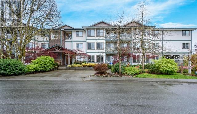 102 - 129 Back Rd, Condo with 2 bedrooms, 2 bathrooms and 1 parking in Courtenay BC | Image 1