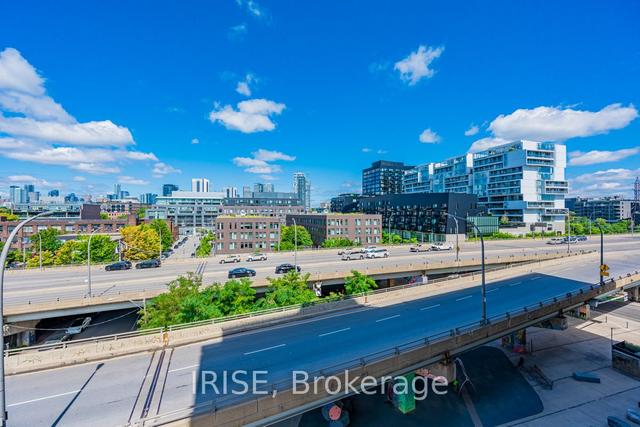 506 - 21 Lawren Harris Sq, Condo with 2 bedrooms, 1 bathrooms and 1 parking in Toronto ON | Image 25