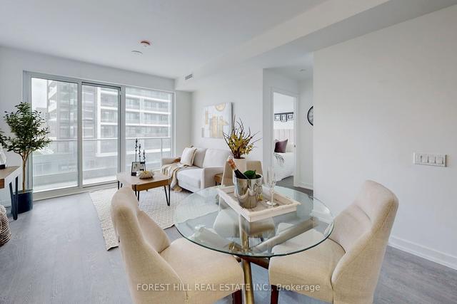 N1305 - 7 Golden Lion Hts, Condo with 2 bedrooms, 2 bathrooms and 0 parking in Toronto ON | Image 9