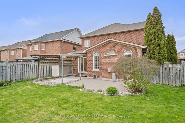 20 Underwood Dr, House detached with 4 bedrooms, 3 bathrooms and 4 parking in Whitby ON | Image 31