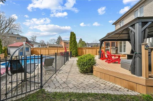 2130 Danube Crt, House detached with 4 bedrooms, 4 bathrooms and 6 parking in Mississauga ON | Image 28