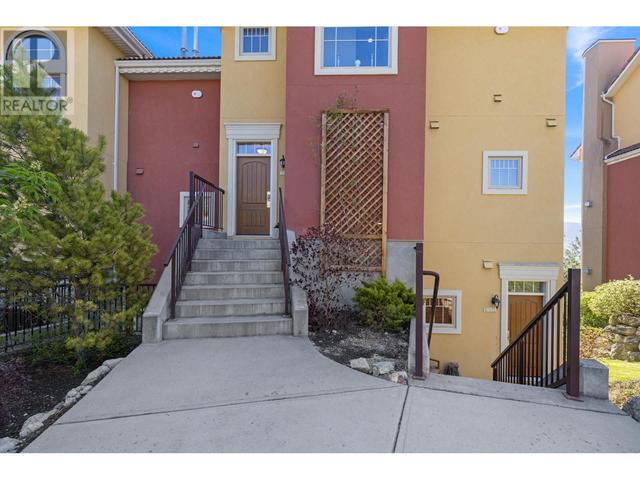 211 - 1795 Country Club Dr, House attached with 2 bedrooms, 2 bathrooms and null parking in Kelowna BC | Image 36