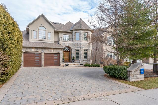 203 Burloak Dr, House detached with 4 bedrooms, 5 bathrooms and 8 parking in Oakville ON | Image 1
