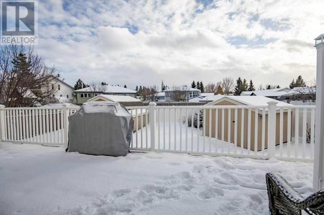 217 10 Avenue Ne, House detached with 4 bedrooms, 2 bathrooms and 4 parking in Sundre AB | Image 39