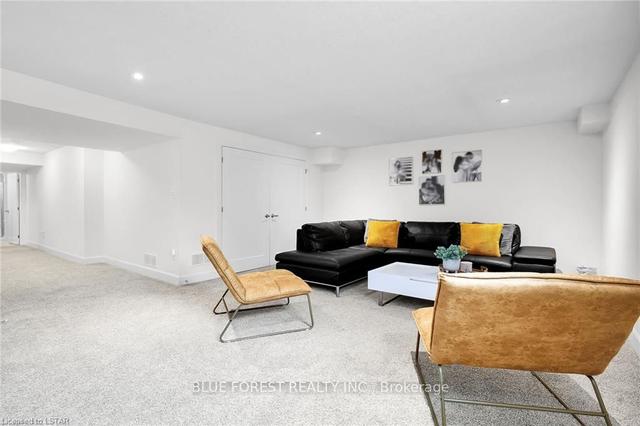 4 - 499 Sophia Cres, Townhouse with 3 bedrooms, 4 bathrooms and 2 parking in London ON | Image 26
