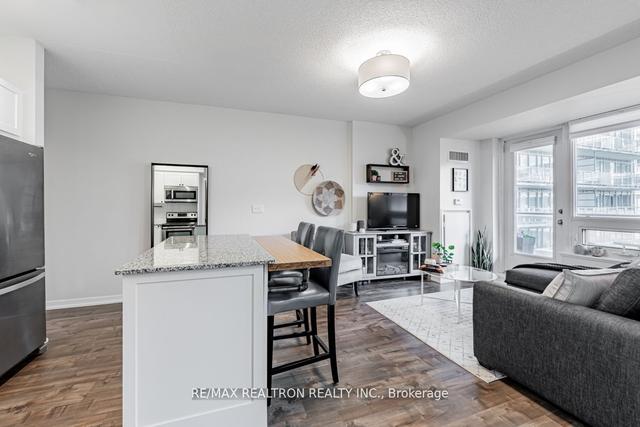 422 - 55 E Liberty St, Condo with 1 bedrooms, 1 bathrooms and 1 parking in Toronto ON | Image 9