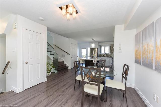 2 - 2891 Rio Court, House attached with 3 bedrooms, 2 bathrooms and 1 parking in Mississauga ON | Image 36