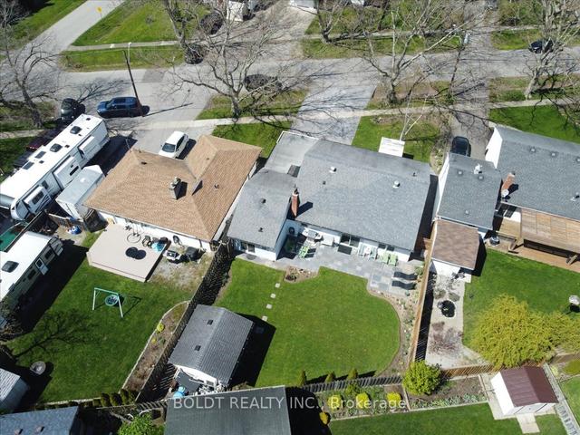 50 Beamer Ave, House detached with 3 bedrooms, 2 bathrooms and 3 parking in St. Catharines ON | Image 28