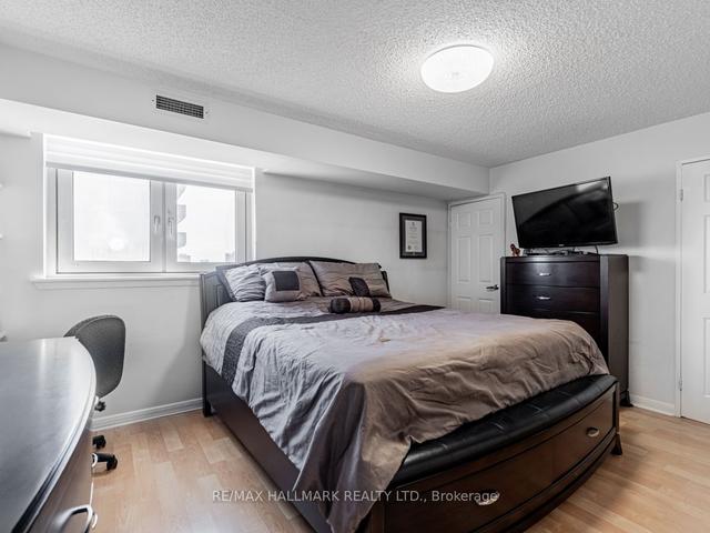 1002 - 40 Chichester Pl, Condo with 2 bedrooms, 2 bathrooms and 1 parking in Toronto ON | Image 17