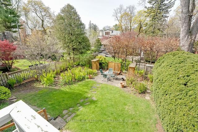 26 Park Ave, House detached with 3 bedrooms, 2 bathrooms and 4 parking in Oakville ON | Image 3