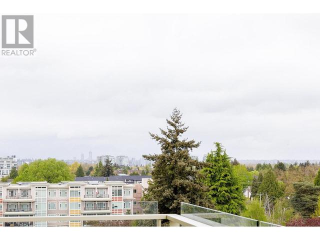 910 - 6888 Cooney Rd, Condo with 1 bedrooms, 1 bathrooms and 1 parking in Richmond BC | Image 11