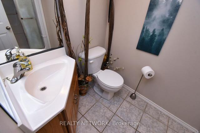 41 Woodbine Ave, House detached with 3 bedrooms, 2 bathrooms and 5 parking in St. Catharines ON | Image 25