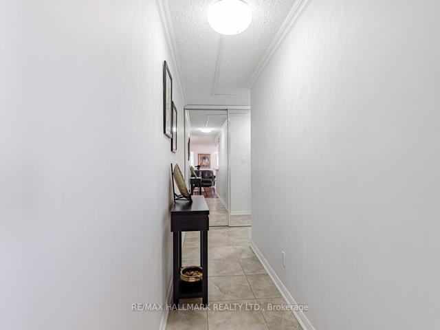 1002 - 40 Chichester Pl, Condo with 2 bedrooms, 2 bathrooms and 1 parking in Toronto ON | Image 33