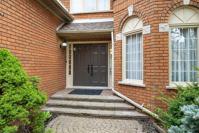 8 Mooreland Ct, House detached with 4 bedrooms, 4 bathrooms and 4 parking in Markham ON | Image 12