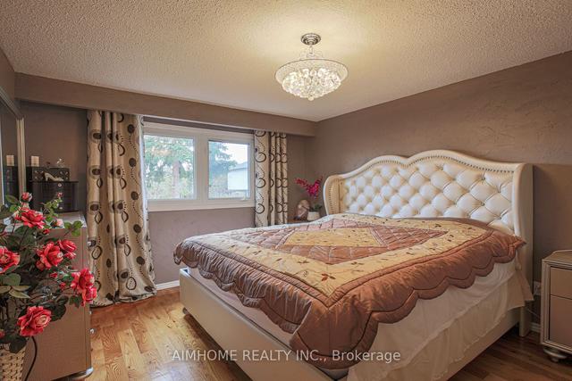 3370 Martins Pine Cres, House detached with 3 bedrooms, 2 bathrooms and 5 parking in Mississauga ON | Image 8