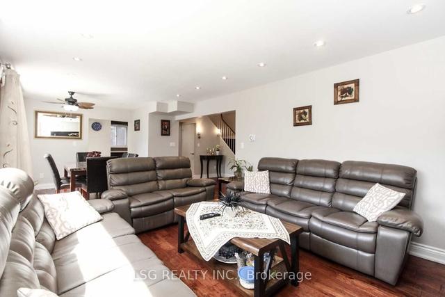 236 Romfield Crct, House detached with 4 bedrooms, 4 bathrooms and 6 parking in Markham ON | Image 15
