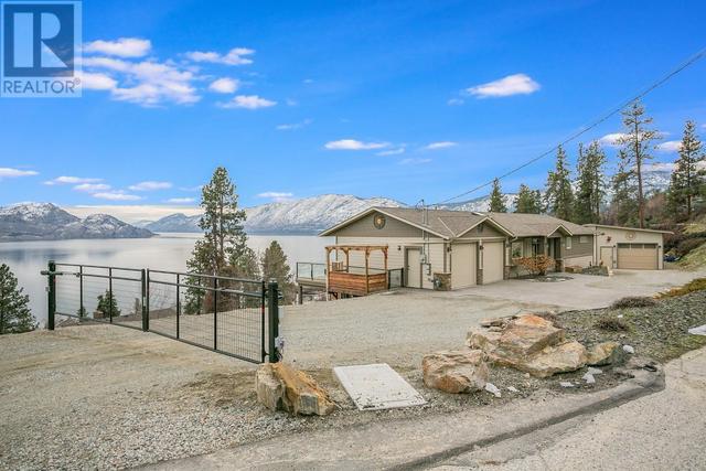 5857 Vicary Rd, House detached with 3 bedrooms, 2 bathrooms and 8 parking in Peachland BC | Image 4