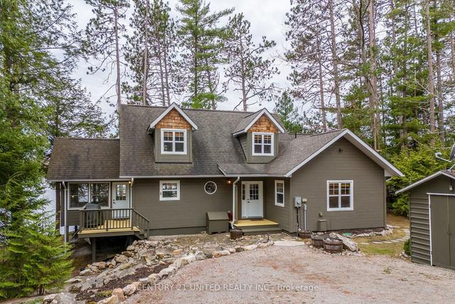 63 Fire Route 354, House detached with 3 bedrooms, 2 bathrooms and 8 parking in Trent Lakes ON | Image 1