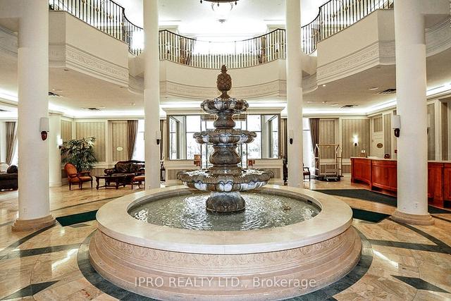 506 - 35 Kingsbridge Garden Cir, Condo with 2 bedrooms, 2 bathrooms and 1 parking in Mississauga ON | Image 23