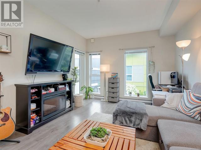 313 - 767 Tyee Rd, Condo with 1 bedrooms, 1 bathrooms and 1 parking in Victoria BC | Image 4