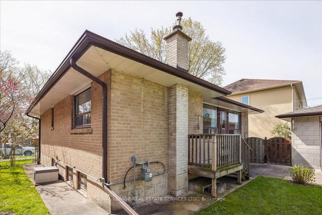 489 Trillium Dr, House detached with 3 bedrooms, 2 bathrooms and 8 parking in Oakville ON | Image 27
