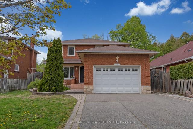 145 Centerfield Dr, House detached with 3 bedrooms, 3 bathrooms and 5 parking in Clarington ON | Image 1