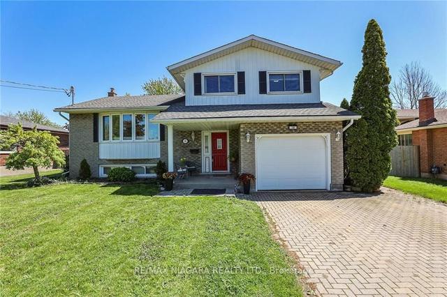 18 Madison St, House detached with 3 bedrooms, 2 bathrooms and 5 parking in Fort Erie ON | Image 1