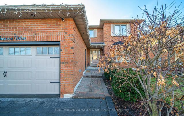 71 William Stephenson Dr, House detached with 4 bedrooms, 3 bathrooms and 5 parking in Whitby ON | Image 36