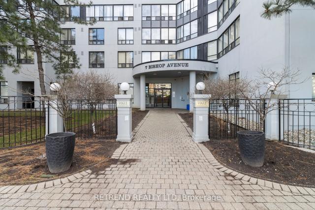 1013 - 7 Bishop Ave, Condo with 1 bedrooms, 1 bathrooms and 1 parking in Toronto ON | Image 28