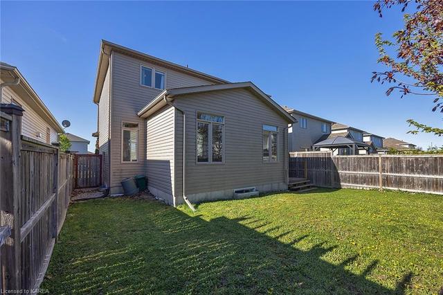 1332 Grace Ave, House detached with 3 bedrooms, 2 bathrooms and 8 parking in Kingston ON | Image 39