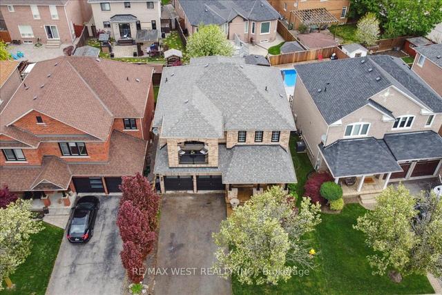 60 Rota Cres, House detached with 4 bedrooms, 4 bathrooms and 4 parking in Vaughan ON | Image 12