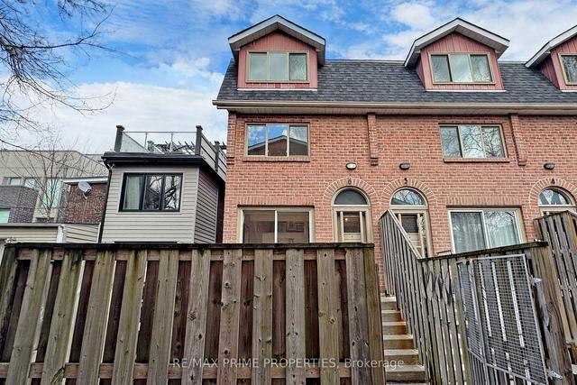6 - 32 Curzon St, Townhouse with 1 bedrooms, 1 bathrooms and 1 parking in Toronto ON | Image 12
