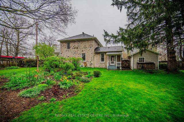 358 Queenston Rd, House detached with 3 bedrooms, 2 bathrooms and 3 parking in Cambridge ON | Image 9