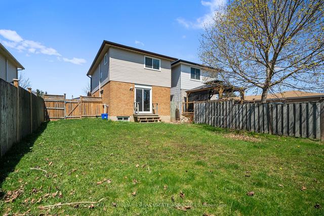 10 Hill St, House detached with 3 bedrooms, 2 bathrooms and 3 parking in Halton Hills ON | Image 27