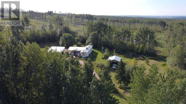 19441 Twp Rd 703, House other with 2 bedrooms, 1 bathrooms and 6 parking in Greenview No. 16 AB | Image 3