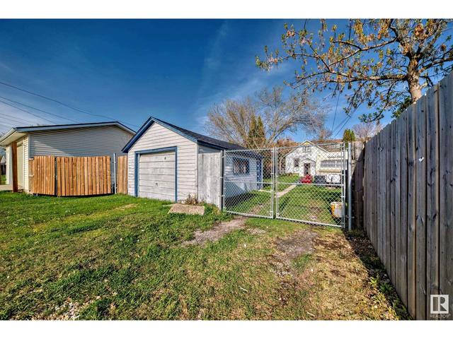 12024 81 St Nw, House detached with 4 bedrooms, 1 bathrooms and null parking in Edmonton AB | Image 32