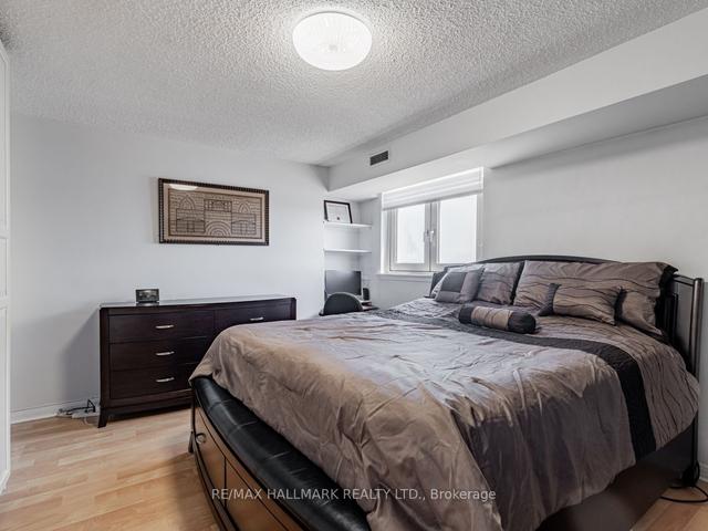 1002 - 40 Chichester Pl, Condo with 2 bedrooms, 2 bathrooms and 1 parking in Toronto ON | Image 14