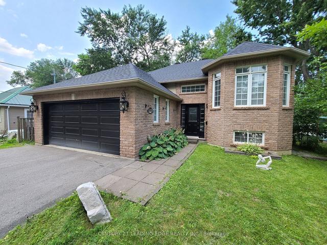 266 Cedarholme Ave, House detached with 3 bedrooms, 2 bathrooms and 6 parking in Georgina ON | Image 1